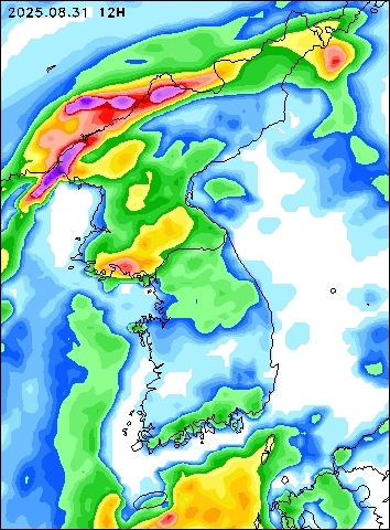 2025-08-31 12 : 00