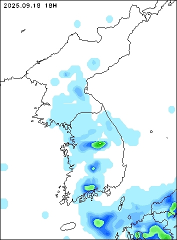 2025-09-18 18 : 00