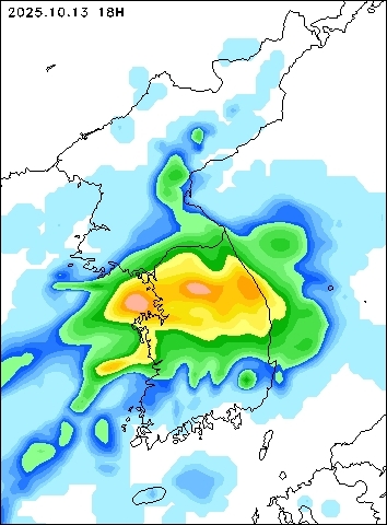 2025-10-13 18 : 00