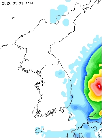 2026-05-01 15 : 00