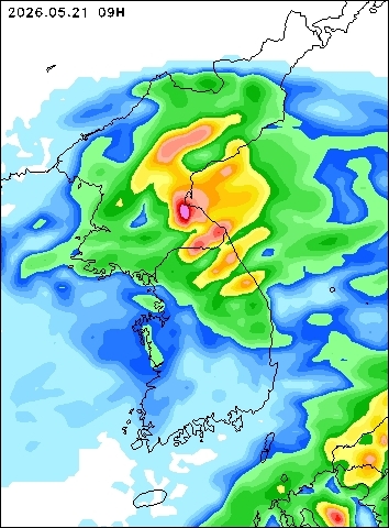 2026-05-21 09 : 00