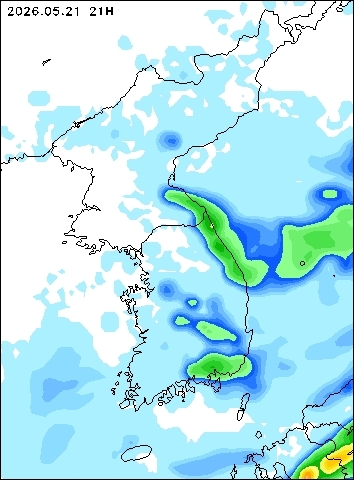 2026-05-21 21 : 00