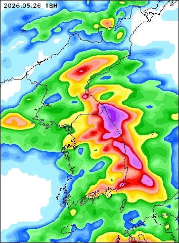2026-05-26 18 : 00