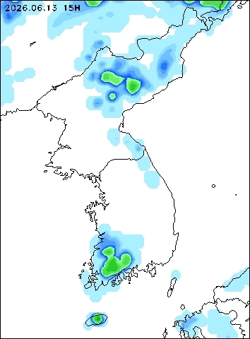 2026-06-13 15 : 00