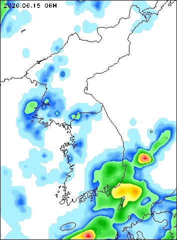 2026-06-15 06 : 00