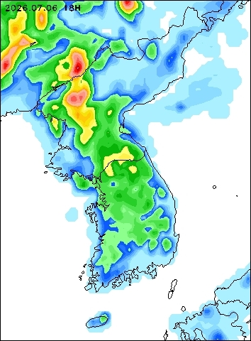 2026-07-06 18 : 00