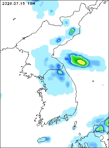 2026-07-15 18 : 00