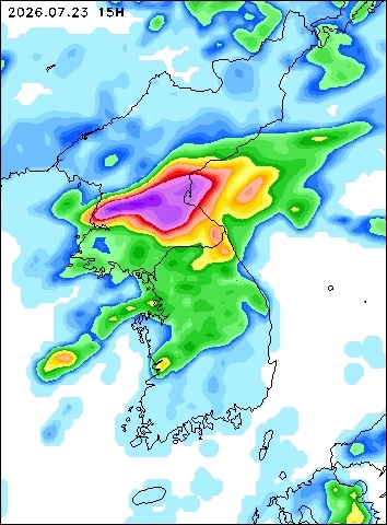 2026-07-23 15 : 00