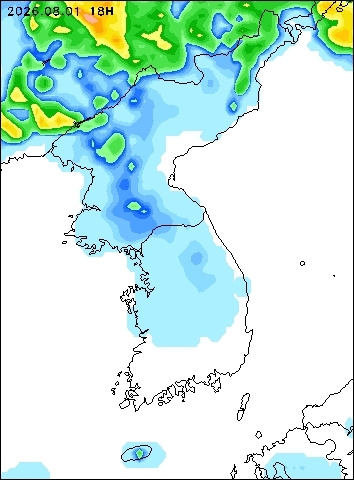 2026-08-01 18 : 00