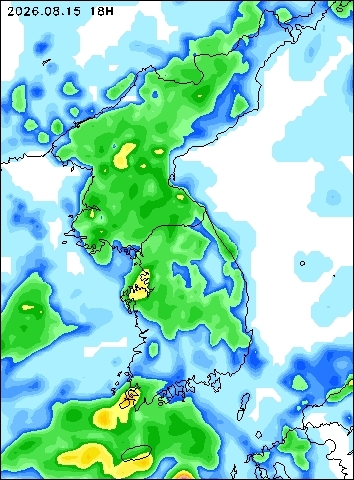2026-08-15 18 : 00
