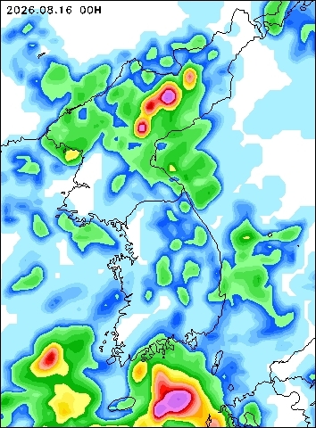 2026-08-16 00 : 00