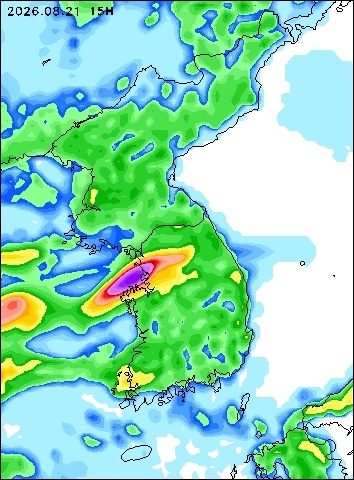 2026-08-21 15 : 00