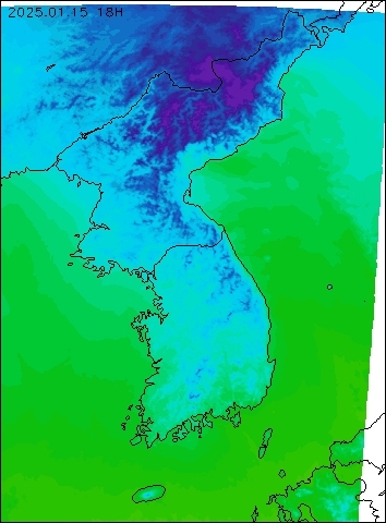 2025-01-15 18 : 00