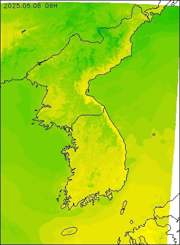 2025-05-08 09 : 00