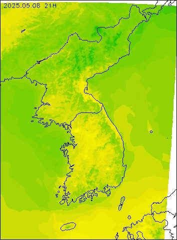 2025-05-08 21 : 00