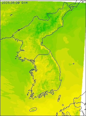 2025-05-09 01 : 00