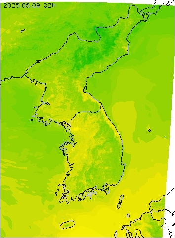 2025-05-09 02 : 00