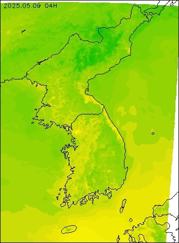 2025-05-09 04 : 00