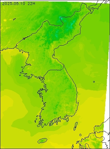 2025-05-10 22 : 00