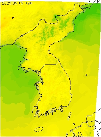 2025-05-15 19 : 00