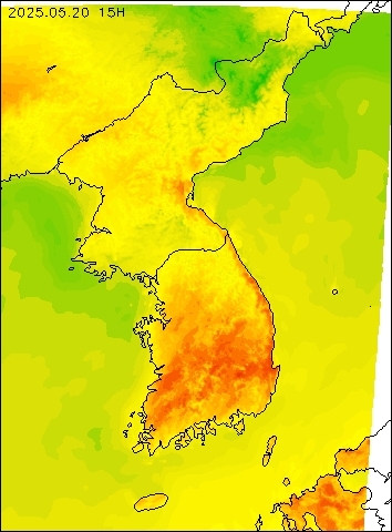 2025-05-20 15 : 00