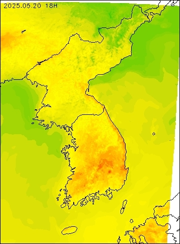 2025-05-20 18 : 00