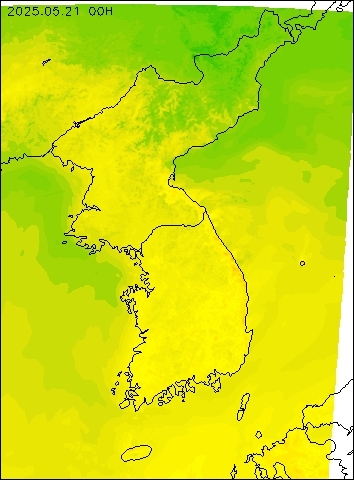 2025-05-21 00 : 00