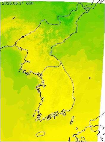 2025-05-21 03 : 00