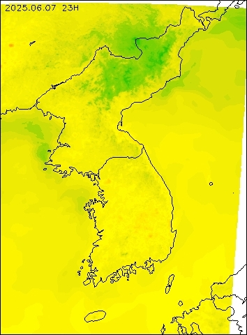 2025-06-07 23 : 00