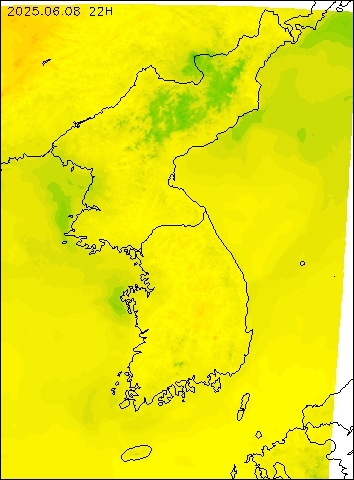 2025-06-08 22 : 00