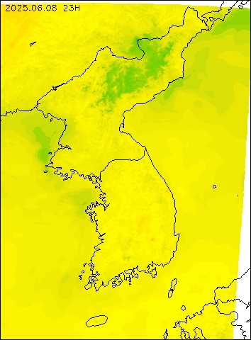 2025-06-08 23 : 00