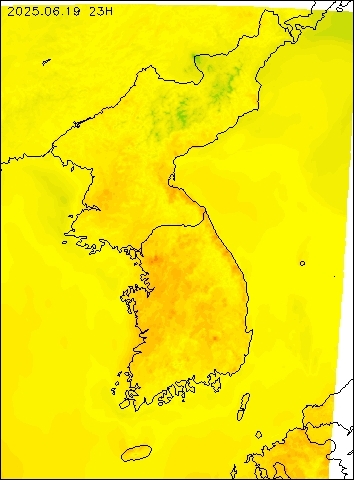 2025-06-19 23 : 00