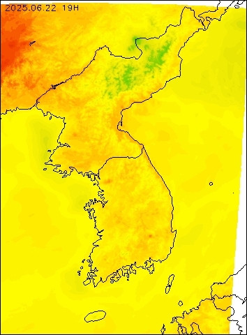 2025-06-22 19 : 00