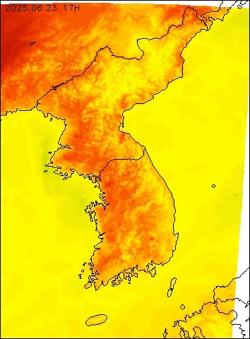 2025-06-23 17 : 00