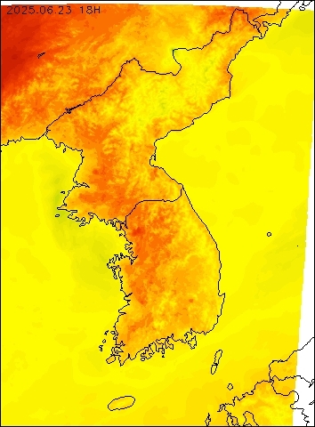 2025-06-23 18 : 00