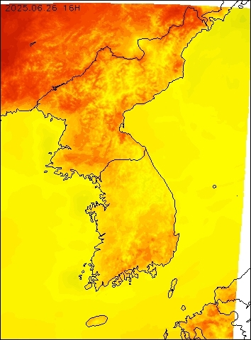 2025-06-26 16 : 00
