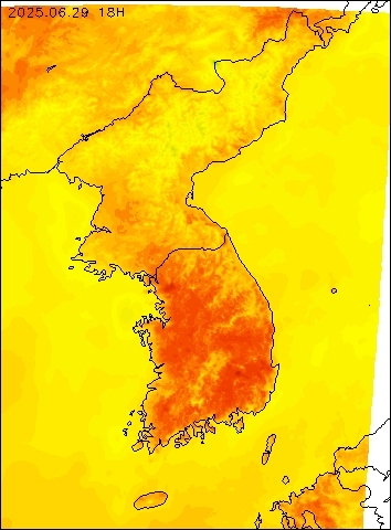 2025-06-29 18 : 00