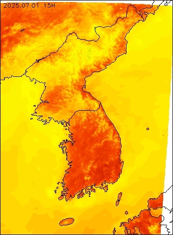 2025-07-01 15 : 00
