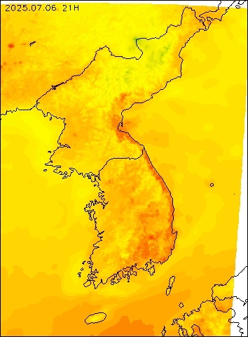 2025-07-06 21 : 00