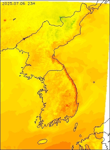 2025-07-06 23 : 00