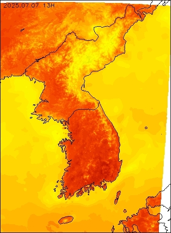 2025-07-07 13 : 00