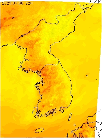 2025-07-08 22 : 00