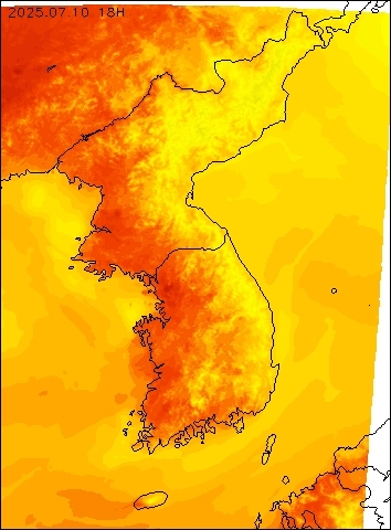 2025-07-10 18 : 00