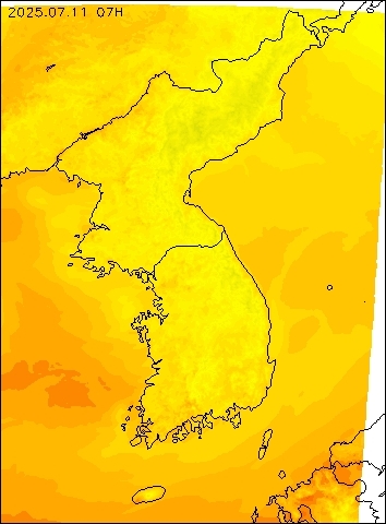 2025-07-11 07 : 00