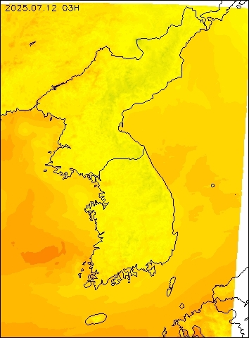 2025-07-12 03 : 00