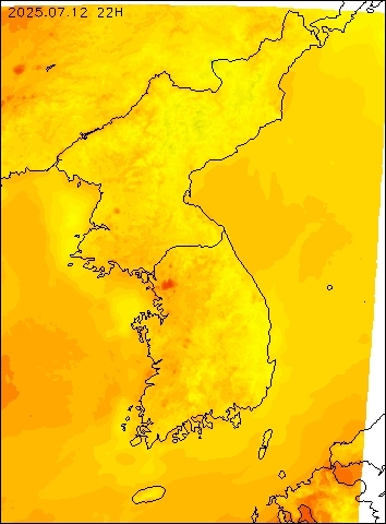 2025-07-12 22 : 00