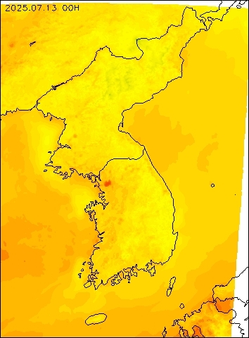 2025-07-13 00 : 00