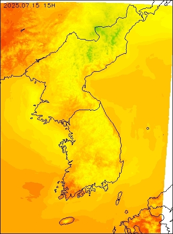 2025-07-15 15 : 00