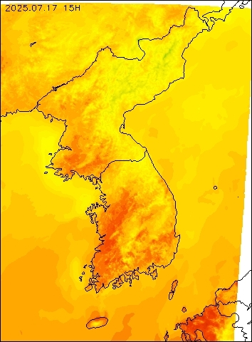 2025-07-17 15 : 00