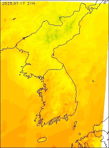 2025-07-17 21 : 00